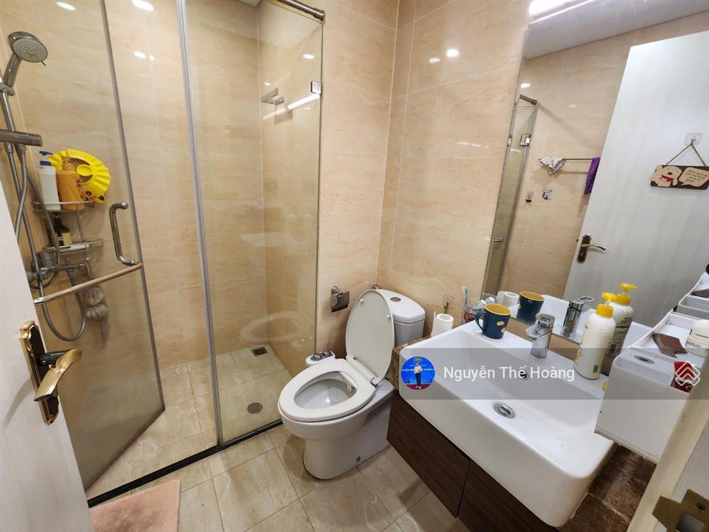 Giá thật, bán ch 3n  2wc 100m² tòa goldseason. tầng trung 2 mặt thoáng, full nội thất đẹp, sổ đỏ