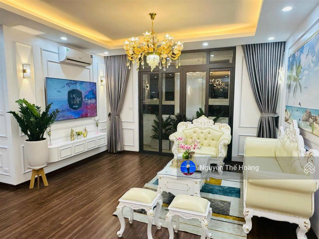 Giá thật, bán ch 3n  2wc 115m2 tòa vinaconex. tầng trung bc thoáng mát, nội thất đầy đủ, sổ đỏ sẵn