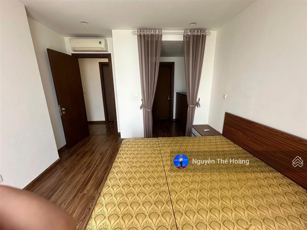 Giá thật, bán ch 2n  2wc 83,2m2 tòa goldenpalm. tầng trung bc thoáng mát, full nội thất, sổ đỏ