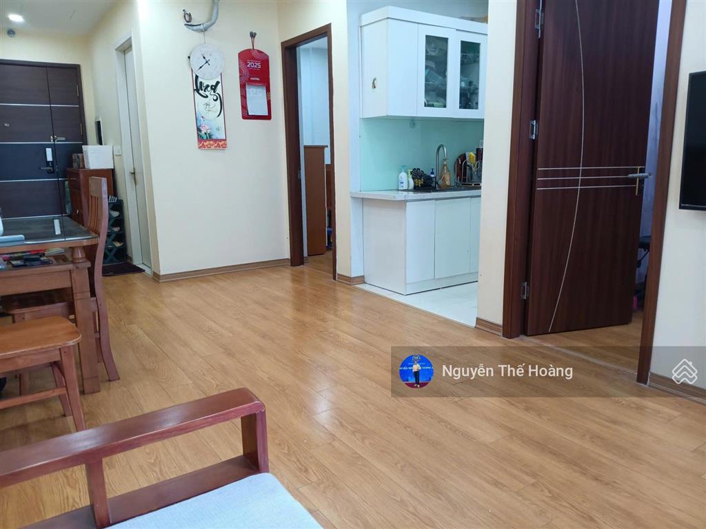 Giá thật, bán ch 2n 55m2 tòa fs  goldseason, tầng trung bc thoáng mát, full đồ, hđmb, giá 4 tỷ 5