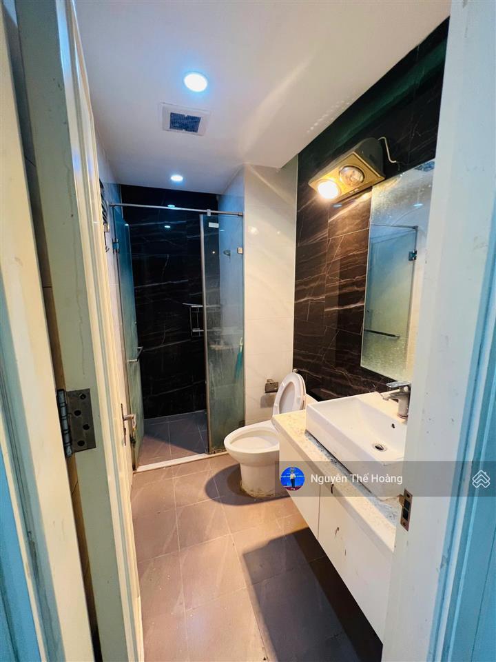 Giá thật, bán ch 2n  2wc 70m2 tòa riverside. tầng trung bc thoáng mát, nội thất đầy đủ, sổ đỏ