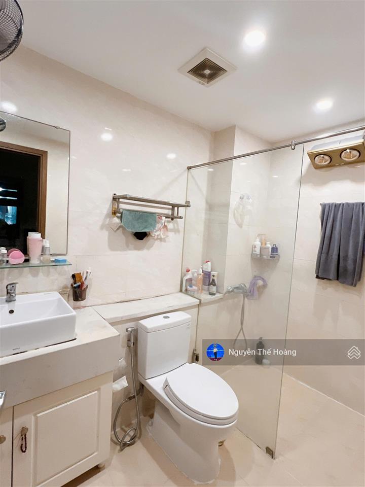 Giá thật, bán ch 2n  2wc tòa ecogreen. tầng trung bc thoáng mát, nội thất đầy đủ, sổ đỏ, giá 5 tỷ