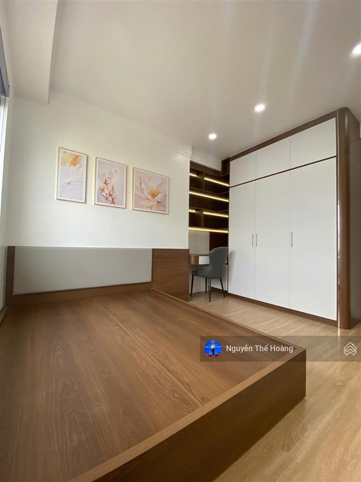 Giá thật, bán ch 3n  2wc tòa c14. 107m2 tầng trung bc thoáng mát, nội thất đầy đủ, sổ đỏ, giá 7 tỷ