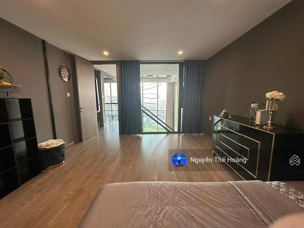 Giá thật, căn duplex hiếm 140m2 tòa ecodream. ban công thoáng mát, nội thất cao cấp, sổ đỏ, 10.3 tỷ