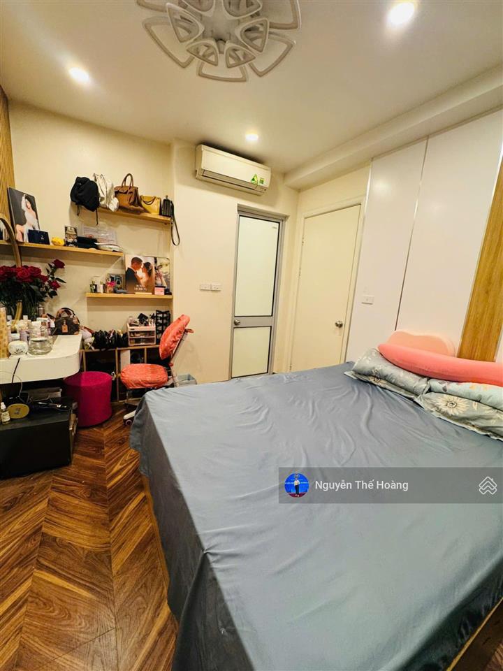 Giá thật, bán ch 2n  2wc 84m2 tòa c37. tầng trung bc thoáng mát, full nội thất đẹp, sổ đỏ, bao phí