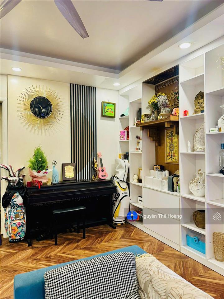 Giá thật, bán ch 2n  2wc 84m2 tòa c37. tầng trung bc thoáng mát, full nội thất đẹp, sổ đỏ, bao phí