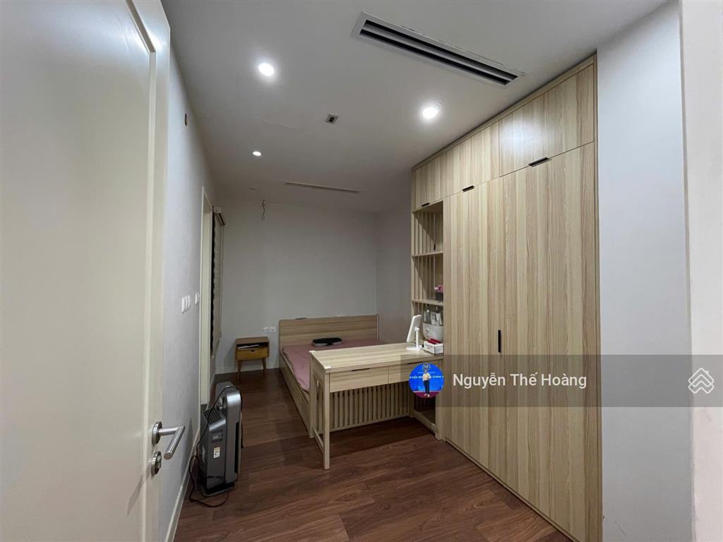 Bán cc đẹp 3pn, 2wc, 97m2 tại khu đô thị trung hòa  nhân chính, giá cực chất 5,5 tỷ