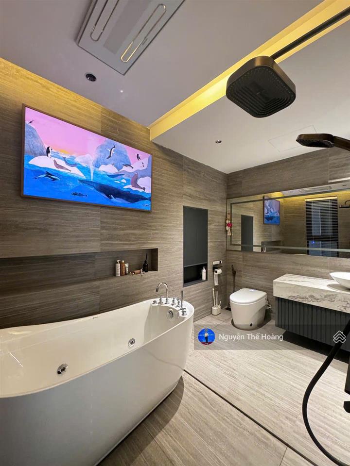 Giá thật, bán ch 107m2, 3n  2wc tòa brg. tầng trung, bc đông nam, view thoáng, full nội thất, sổ