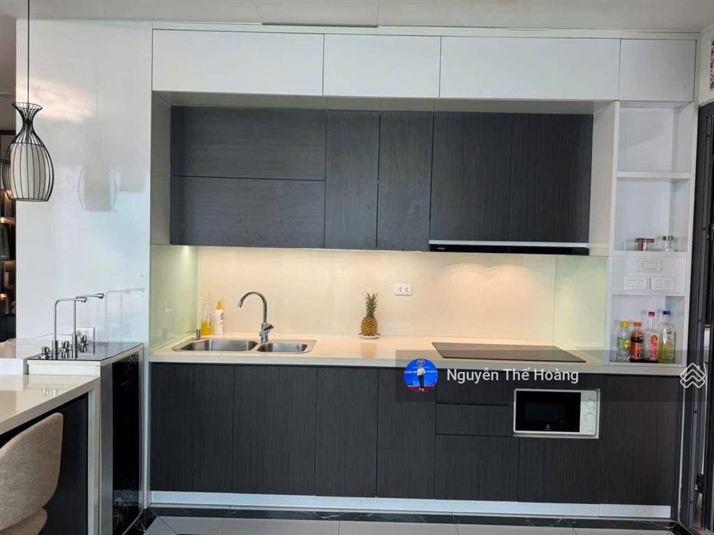 Giá thật, bán ch 3n  2wc 105m2 tòa eco green. tầng trung bc đông nam, full nội thất, sổ đỏ, giá 8