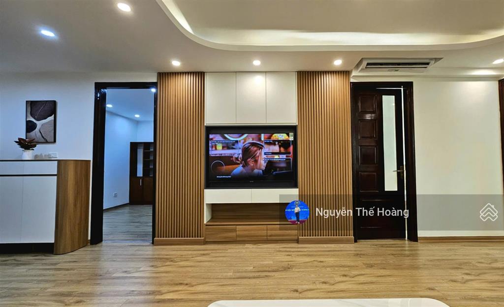 Chính chủ cần bán ch 3pn  2wc, 105m2 tòa the pride, tầng trung, full nội thất,  0813 443 ***