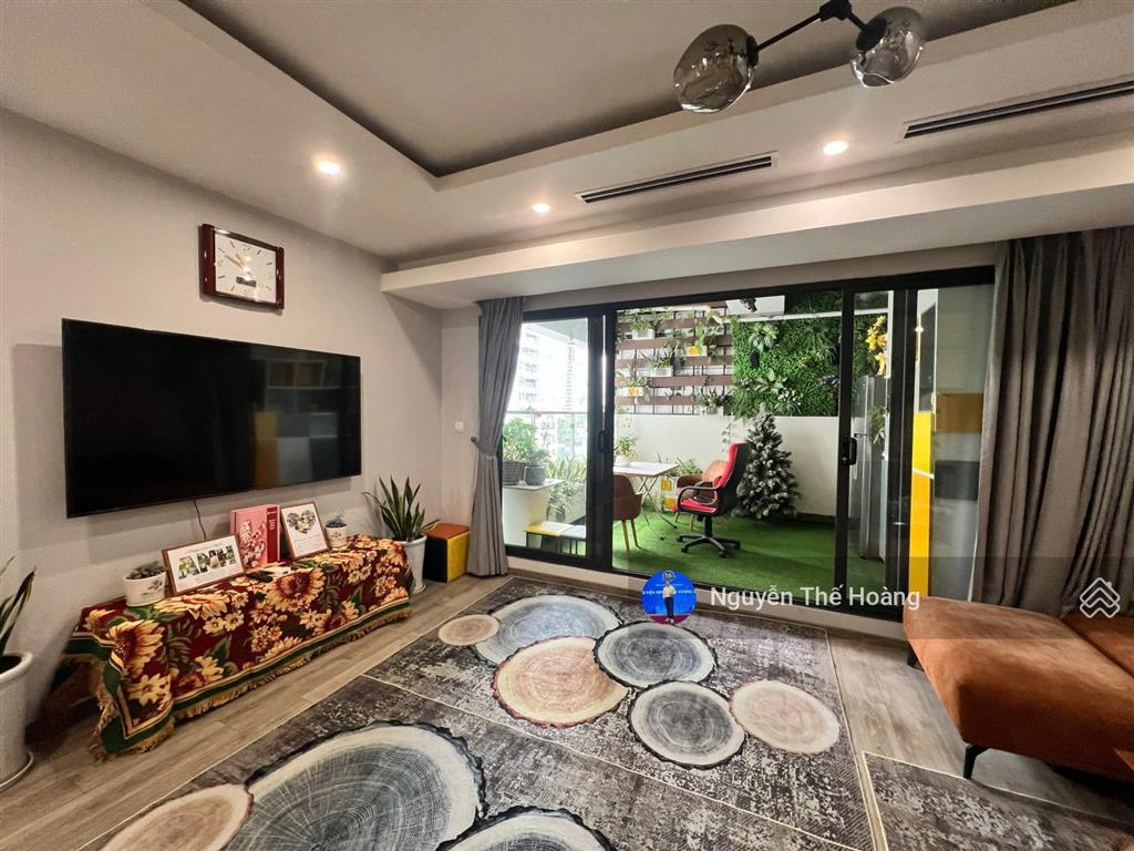 Giá thật, bán căn sân vườn 3n  2wc, 128m2 + 18m2 sân vườn. ban công đông nam mát mẻ, full đồ đẹp