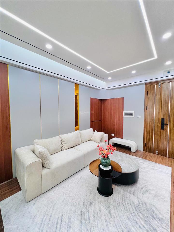 Giá thật, bán ch 3n  2wc 90m2 tòa sapphire. tầng trung bc đông nam mát mẻ, full nội thất, sổ đỏ