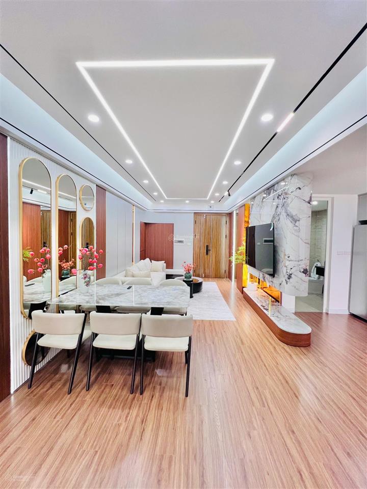 Giá thật, bán ch 3n  2wc 90m2 tòa sapphire. tầng trung bc đông nam mát mẻ, full nội thất, sổ đỏ