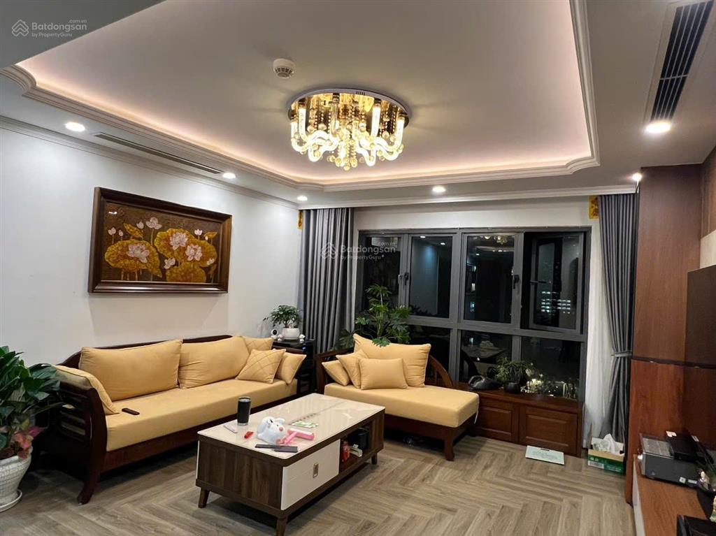 Căn 3n  2wc 116m2, chủ nhà cần bán sớm bớt 500tr còn 7 tỷ 9. tầng trung, full nội thất, sổ đỏ sẵn