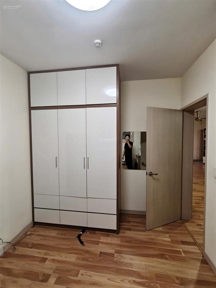 Giá thật, gia đình cần bán ch 3n  2wc, 107m2 tòa booyoung. tầng trung bc đông nam, full nội thất.