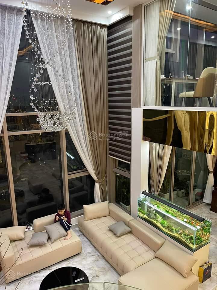 Gia đình cần bán căn duplex 3n3wc tòa eco dream. ban công đông nam, full nội thất, sổ đỏ, 9.9 tỷ