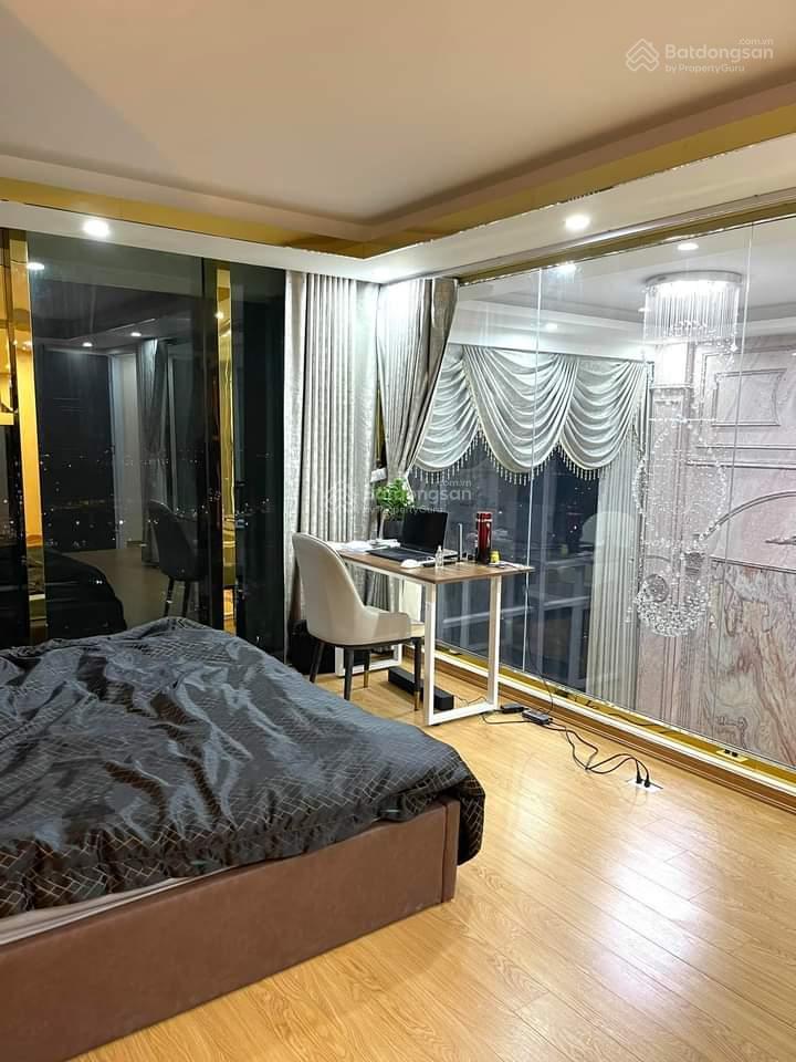 Gia đình cần bán căn duplex 3n3wc tòa eco dream. ban công đông nam, full nội thất, sổ đỏ, 9.9 tỷ