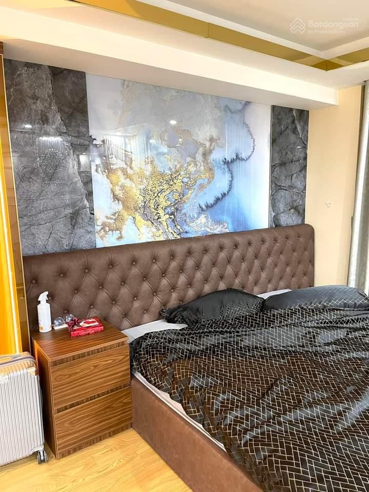 Gia đình cần bán căn duplex 3n3wc tòa eco dream. ban công đông nam, full nội thất, sổ đỏ, 9.9 tỷ