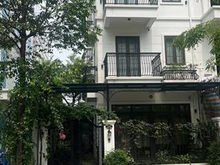 Bán gấp liền kề 113m2,mặt tiền 8m,sổ đỏ,giá 25 tỉ,vị trí đẹp! gleximco lê trọng tấnhà nội