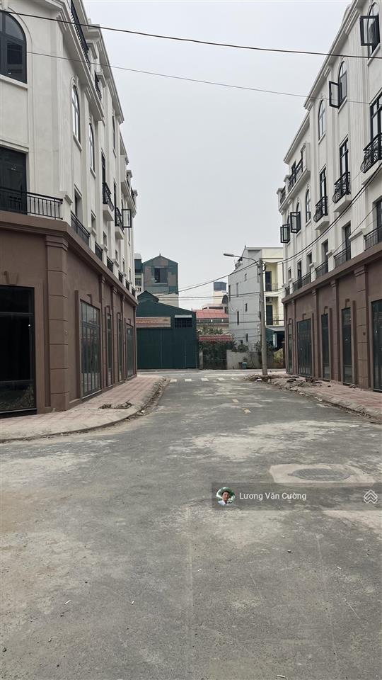 Bán gấp! liền kề 75m2, giá chỉ 12 tỉ, 4,5t, sổ đỏ, vị trí đẹp! tại sơn đồng center  hà nội