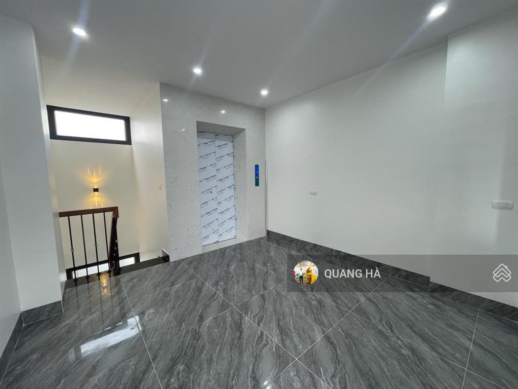 Bán nhà riêng phố ngô gia tự long biên 6 tầng thang máy  ô tô tránh  full nội thất  kinh doanh