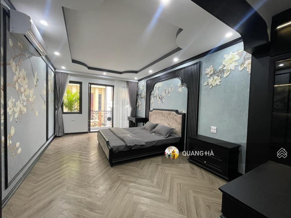 Bán nhà riêng phố ngô gia tự long biên 6 tầng thang máy  ô tô tránh  full nội thất  kinh doanh