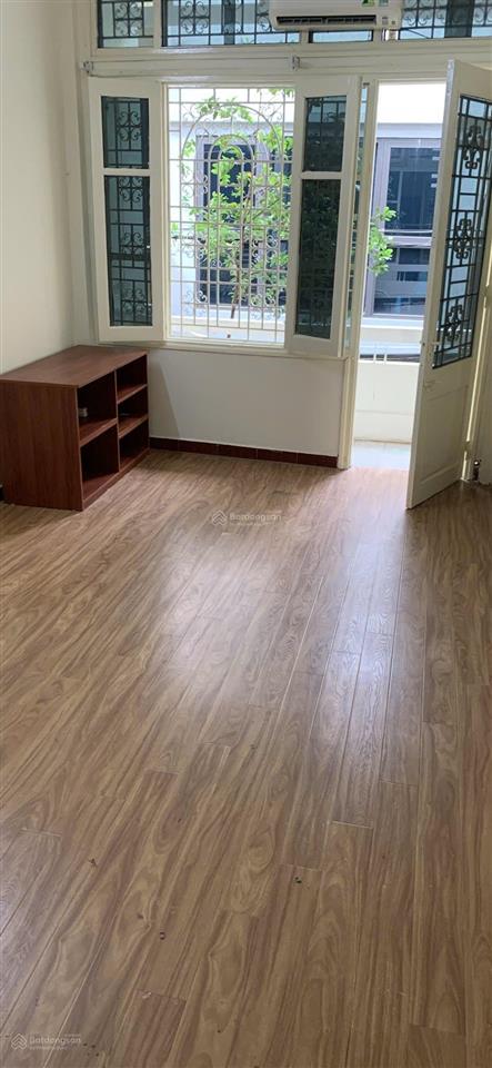 Chính chủ cho thuê nhà ở phố 8/3phường bạch mai hai bà trưng 50 m2 ô tô qua nhà full nội thất