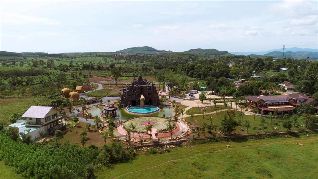 Chủ đi nước ngoài cần bán đất cao nguyên vân hòa  phú yên  10.000m2 sổ sẵn cln  giá 1,x tỷ