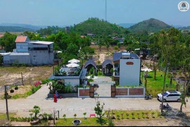 Lô đất đối diện homestay bãi choi  hòn yến  dt 7x18,5m full thổ cư  đường oto  cách biển 500m