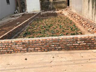 Bán đất phân lô quân đội lai xá  hoài đức  41m2  lô góc, ô tô tránh