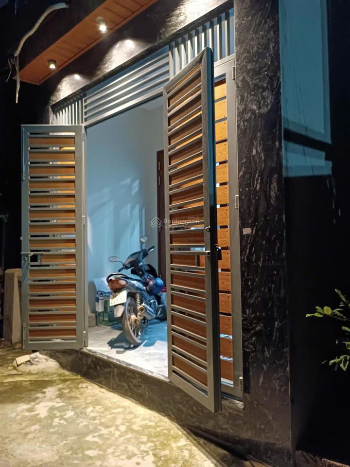 Bán nhà đẹp phân lô thị trấn trôi  hoài đức  37,6m²  oto chạy vòng quanh