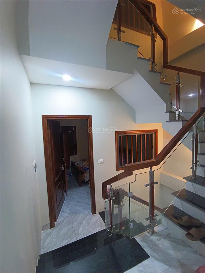 Bán nhà đẹp phân lô thị trấn trôi  hoài đức  37,6m²  oto chạy vòng quanh