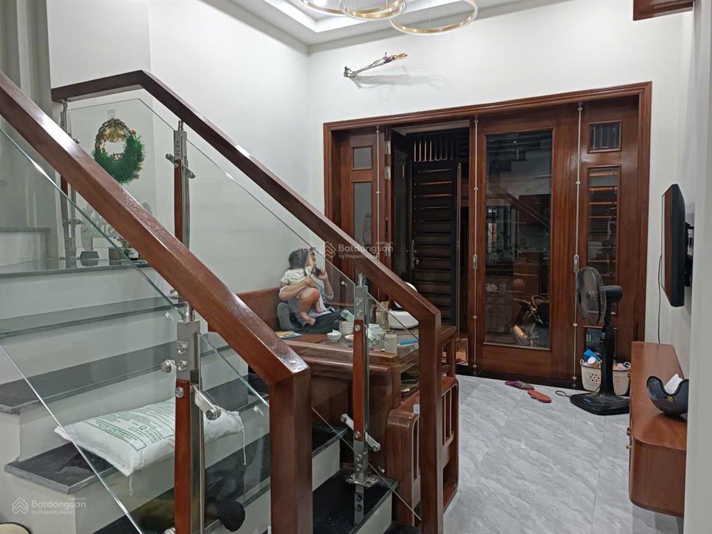 Bán nhà đẹp phân lô thị trấn trôi  hoài đức  37,6m²  oto chạy vòng quanh