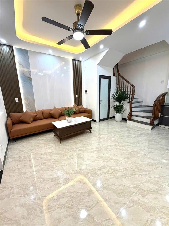 Bán nhà di trạch  hoài đức  35m²  gần đường 3.5  không quy hoạch