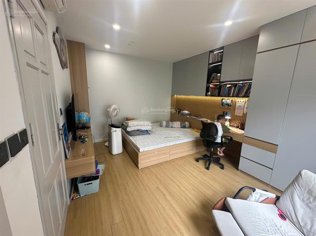 Bán nhà lai xá  hoài đức  30,5m2  5 tầng  thiết kế hiện đại, full công năng
