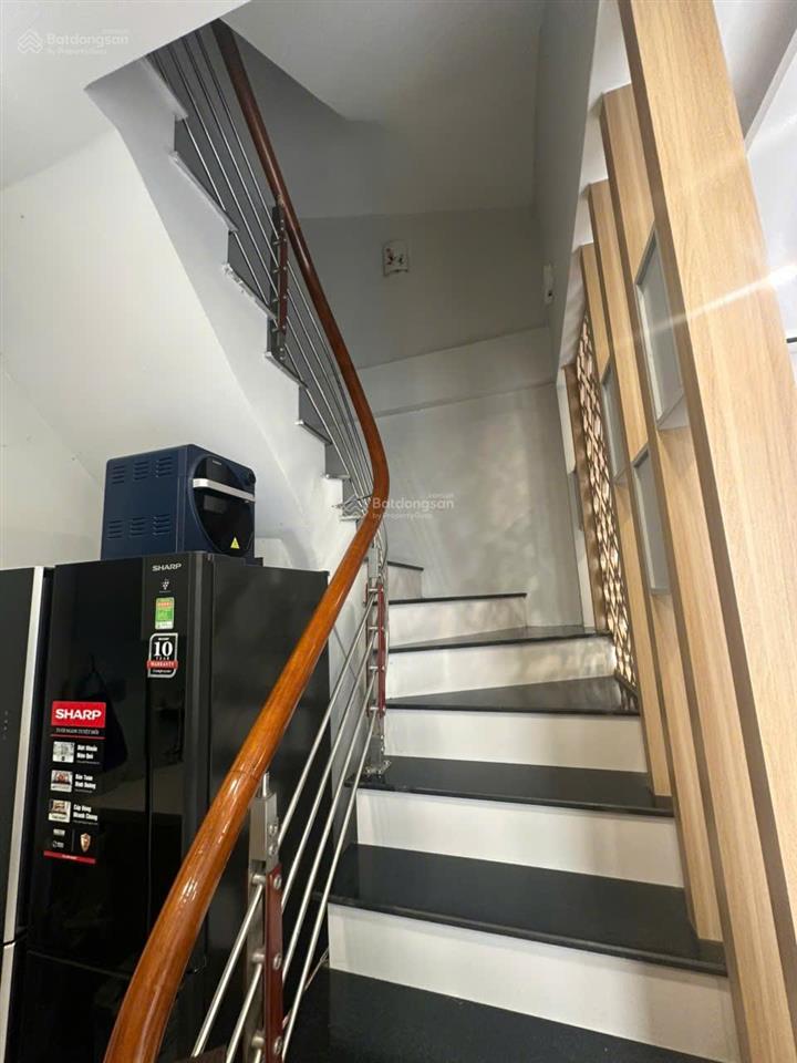 Bán nhà lai xá  hoài đức  30,5m2  5 tầng  thiết kế hiện đại, full công năng