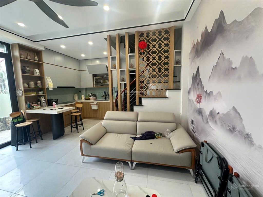 Bán nhà lai xá  hoài đức  30,5m2  5 tầng  thiết kế hiện đại, full công năng