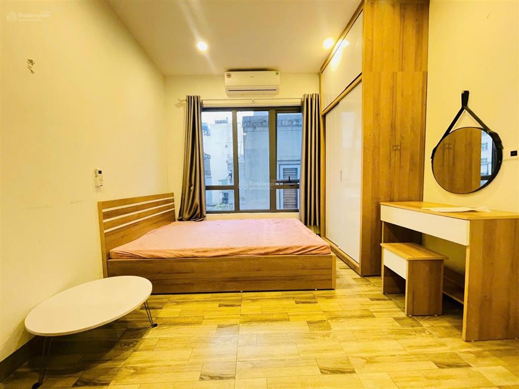 Cho thuê phòng trọ đầy đủ nội thất, nhà vệ sinh riêng, có thang máy và dọn dẹp tại đình thôn