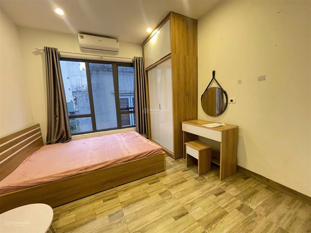 Cho thuê phòng trọ đầy đủ nội thất, nhà vệ sinh riêng, có thang máy và dọn dẹp tại đình thôn
