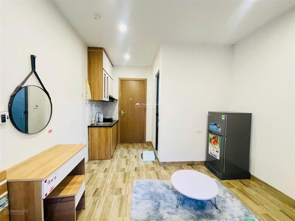 Cho thuê phòng trọ đầy đủ nội thất, nhà vệ sinh riêng, có thang máy và dọn dẹp tại đình thôn
