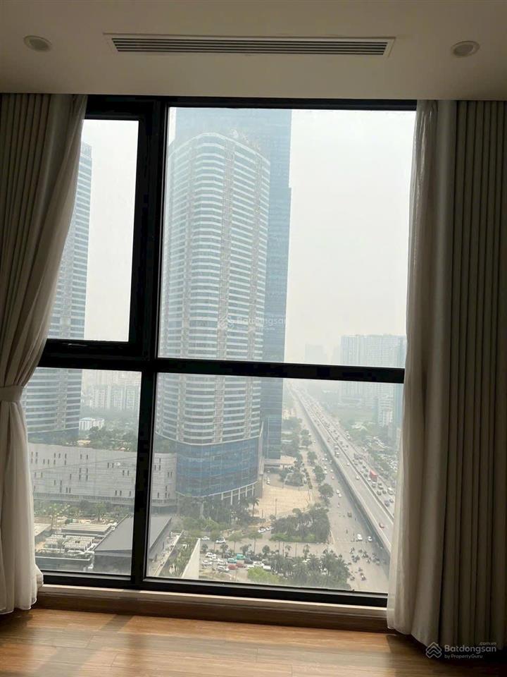 Chủ nhà bán gấp 3pn  tầng trung  toà s2 vinhomes skylake  phạm hùng  mỹ đình !