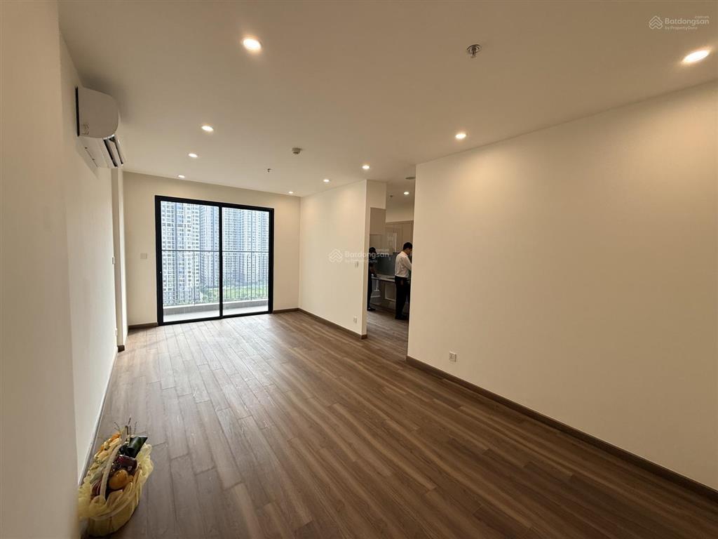 Chính chủ em, cần chuyển đổi nên bán lại căn 2pn góc siêu đẹp be3