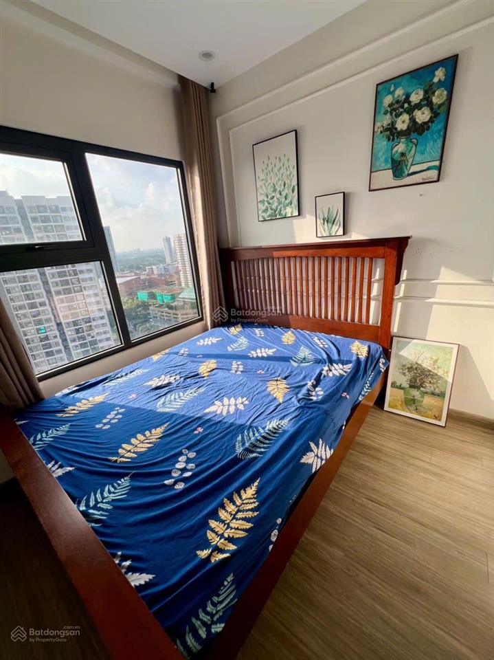 Chính chủ cần bán 3pn  full đồ xịn siêu đẹp, nhà mới, tầng trung, view thoáng gần tòa technopark