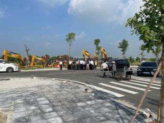 Chủ cần bán nhanh đấu giá x8 hà phong sát dự án của vin