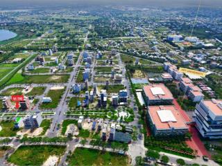 Siêu phẩm trục đường 33m  đối diện trường đại học fpt chỉ 6.2 tỷ