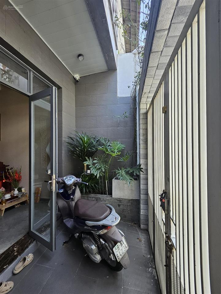Bán nhà chính chủ  hẻm ô tô 7m