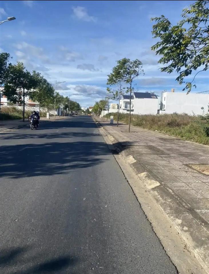 Đất thổ cư đẹp, nhiều tiện ích tại đào đình luyện, 6,6 tỷ, 230 m2