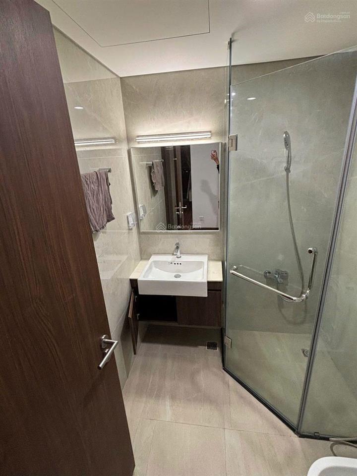 Cho thuê 2pn 12tr/tháng h2 masteri full nội thất vinhomes ocean park view hồ, bao phí