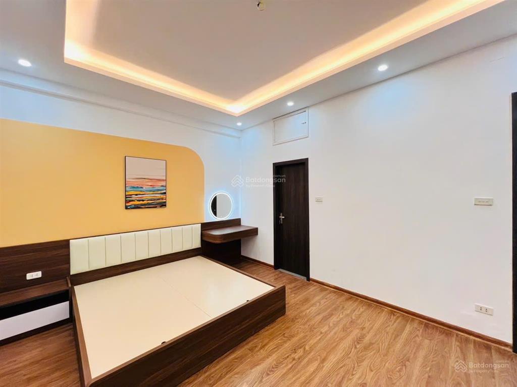 Giảm thêm gần 1tỷ cho căn hộ đẹp full nội thất 3 ngủ 2 vệ sinh  dt 120m