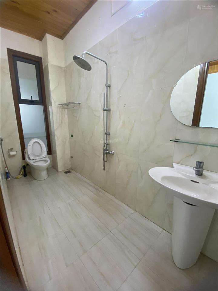 Chính chủ cần bán gấp nhà 4 tầng đường bàu làng